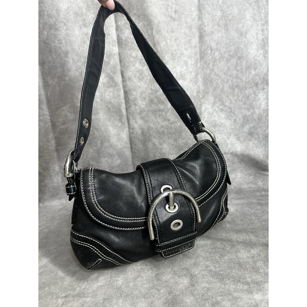 Y2K Coach H0669-10316 Vintage SMALL Soho Black Leather Shoulder Bag